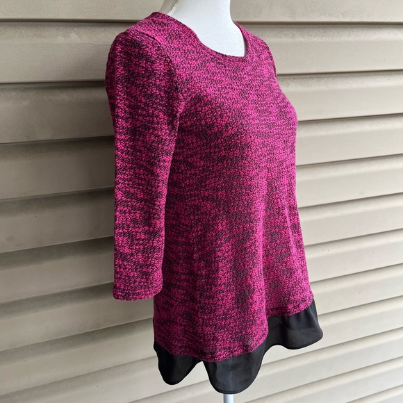 •Hannah• Scoop Neck Layer Look Sweater - Size Medium - Picture 4 of 9